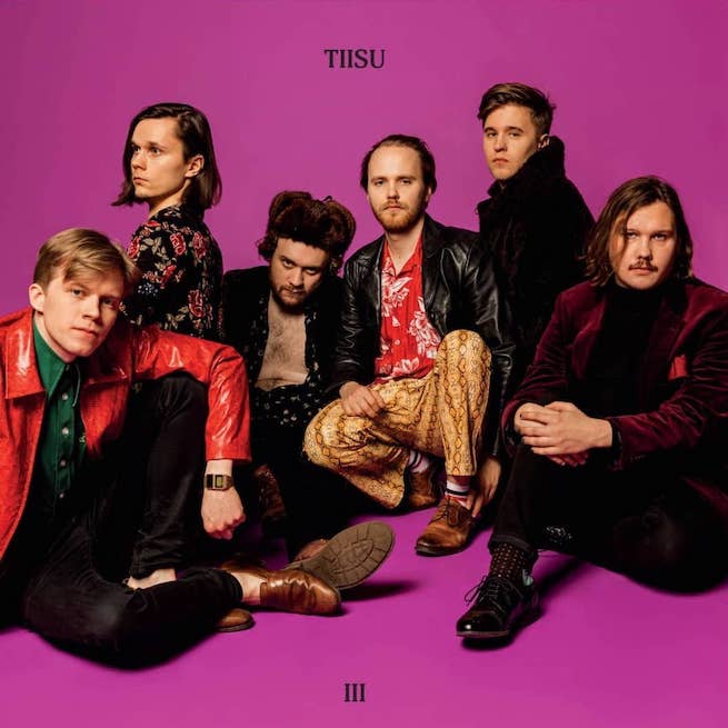 Tiisu: III (Kaiku Recordings/Lipposen levy ja kasetti 2022). Kannen valokuva: Kerttu Malinen