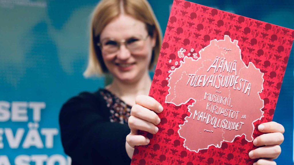 Ilona Heinonen kirjoitti opaskirjan Ääniä tulevaisuudesta – musiikki, kirjastot ja mahdollisuudet. Se julkaistiin tammikuussa 2022.