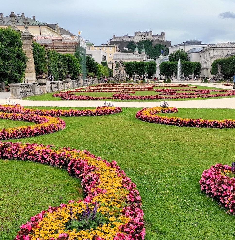 Salzburgin puistoloistoa heinäkuussa 2025. Kuva: Ilona Heinonen