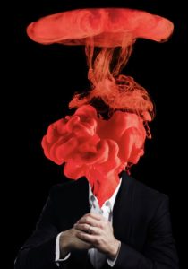 Ari HIetalan progressiivista taidetta. Muokatut kuvapankkikuvat.