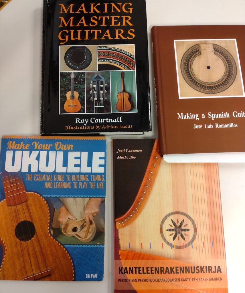 Soitinrakennusoppaita. Kuva: Marko Aho