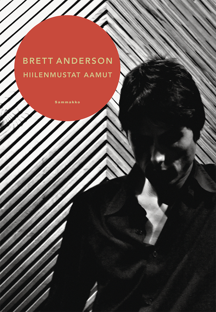 Brett Anderson: Hiilenmustat aamut (Sammakko 2018).