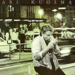 Sakari Kuosmanen: Sakari Kuosmanen (Amulet/Polarvox 1985). Kannen valokuva: Stefan Bremer