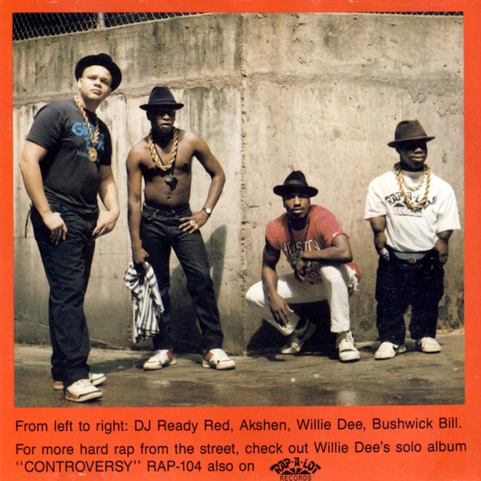 Ghetto Boys Grip It! -albumin aikaan: DJ Ready Red (vas.), Akshen, Willie Dee ja Bushwick Bill. Yksityiskohta albumin kannesta.