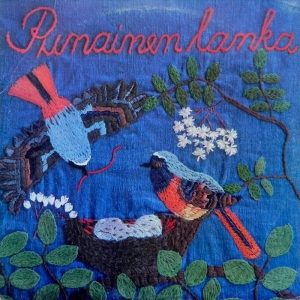 Punainen Lanka (Love Records 1976). Kansitaiteen tekstiiliteos: Helena Paakkinen