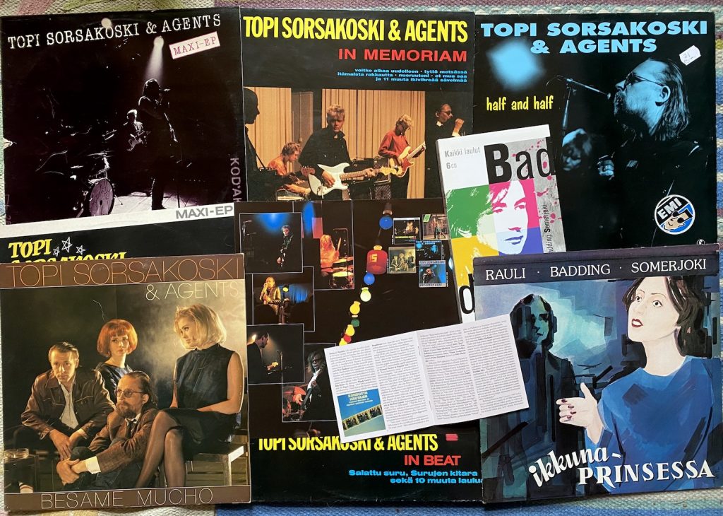 Vuosikymmenten varrella Esa Pulliainen ja Agents levyttivät mm. Tuomari Nurmion, Rauli Badding Somerjoen ja Topi Sorsakosken kanssa. Kollaasi: Tuomas Pelttari 1.7.2026